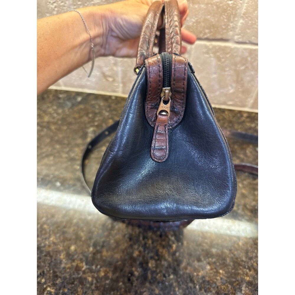 Vintage Brahmin Black Tuscan Crandall Doctors Bag Croc Embossed Handbag EUC - Picture 5 of 12